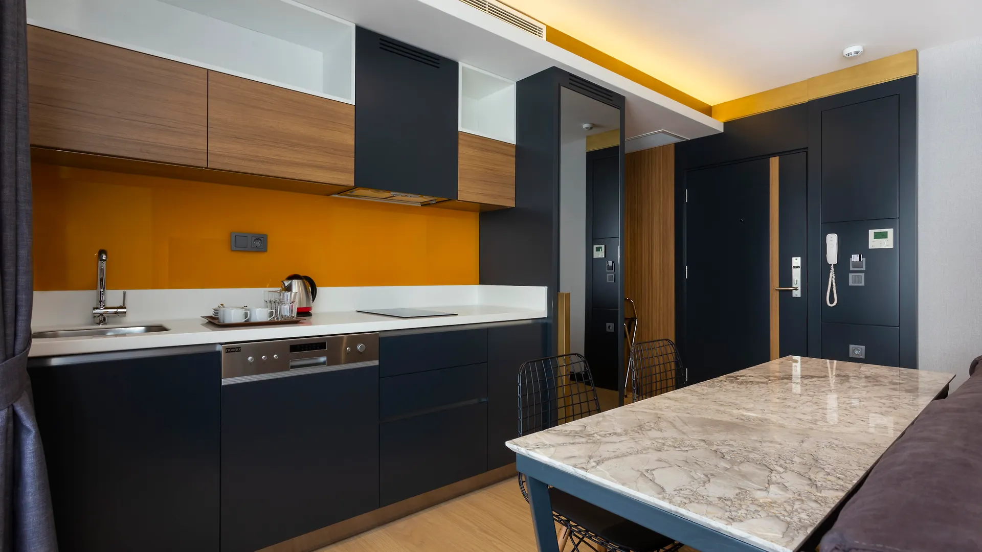 אנטליה Nox Suite